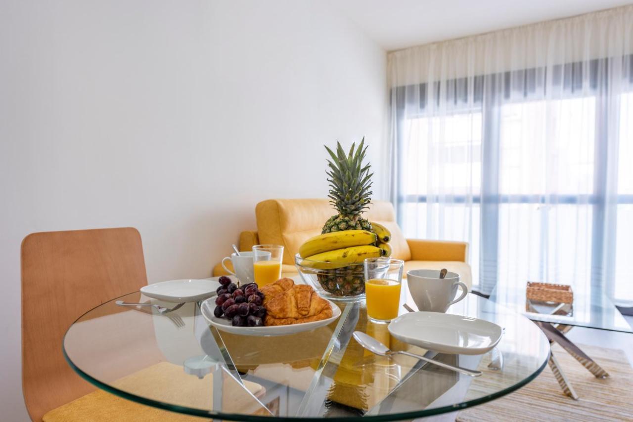 Apartament Modern Next To Train/bus Station